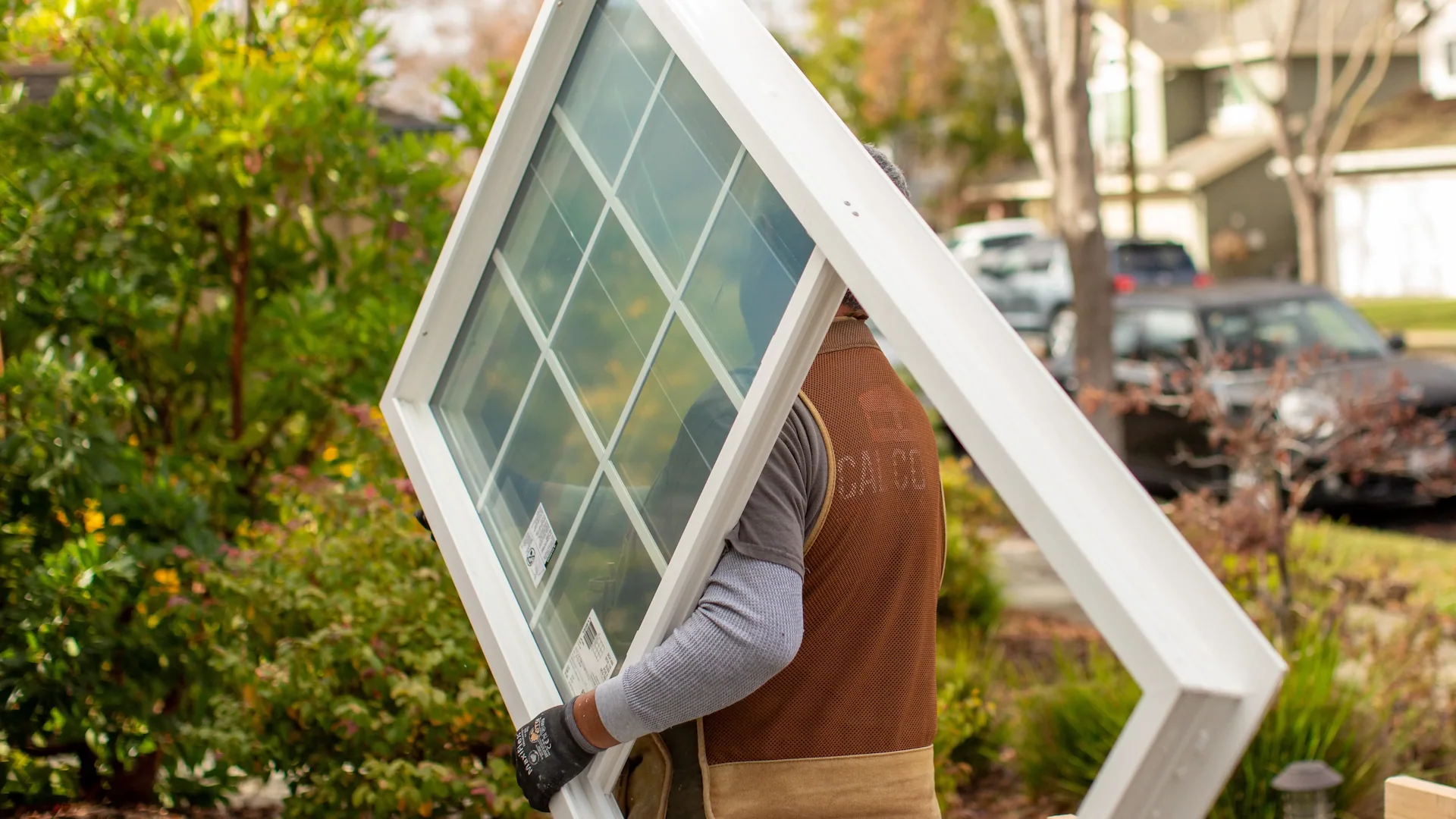 Contractor carrying window